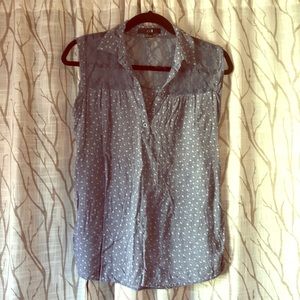 Short sleeve collared blouse